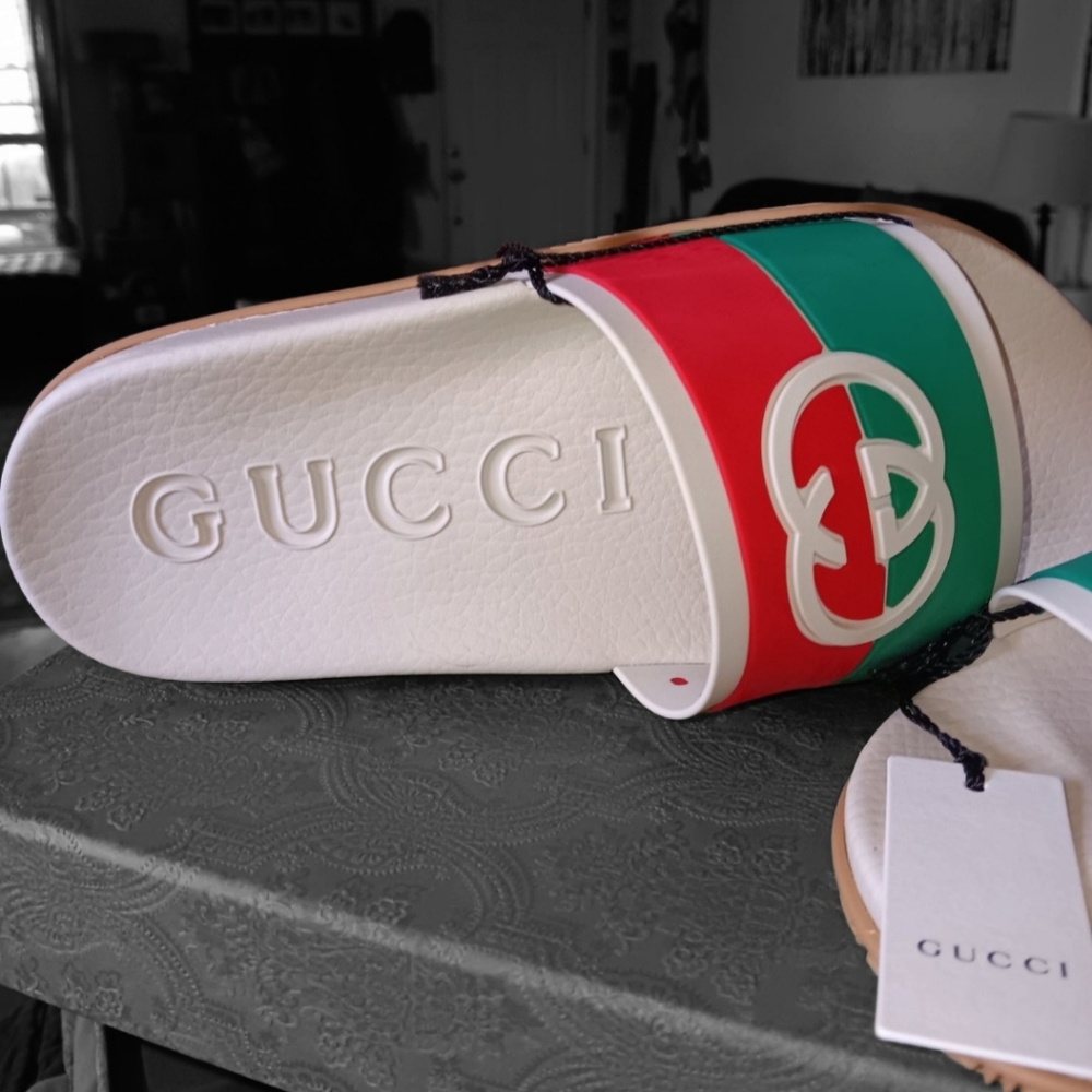 Gucci Slides - Picture 4 of 4